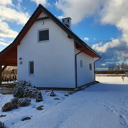 Fantastic House Located Among Meadows And Nature Ferienhaus